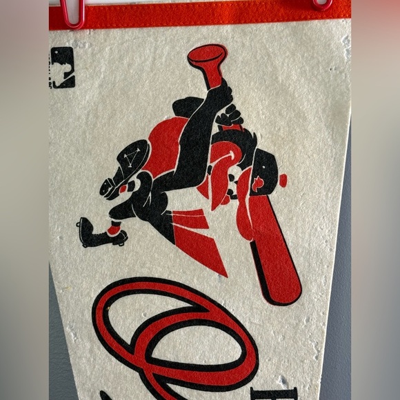 Baltimore Orioles Vintage Retro MLB Wool Felt Pennant 1969 - Picture 3 of 8